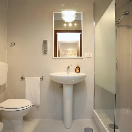 Gennaro & Partenope Apartment *