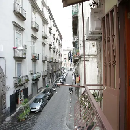 Gennaro & Partenope Apartment *