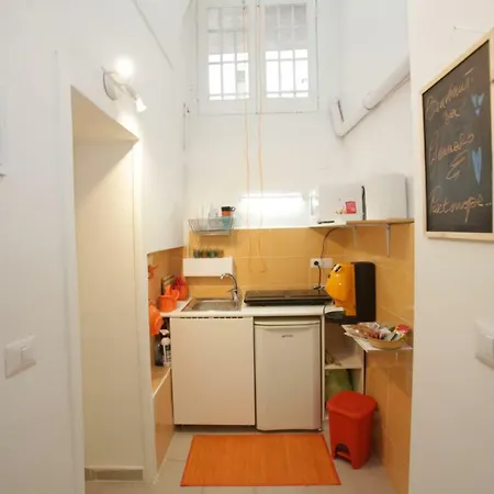 Gennaro & Partenope Apartment *